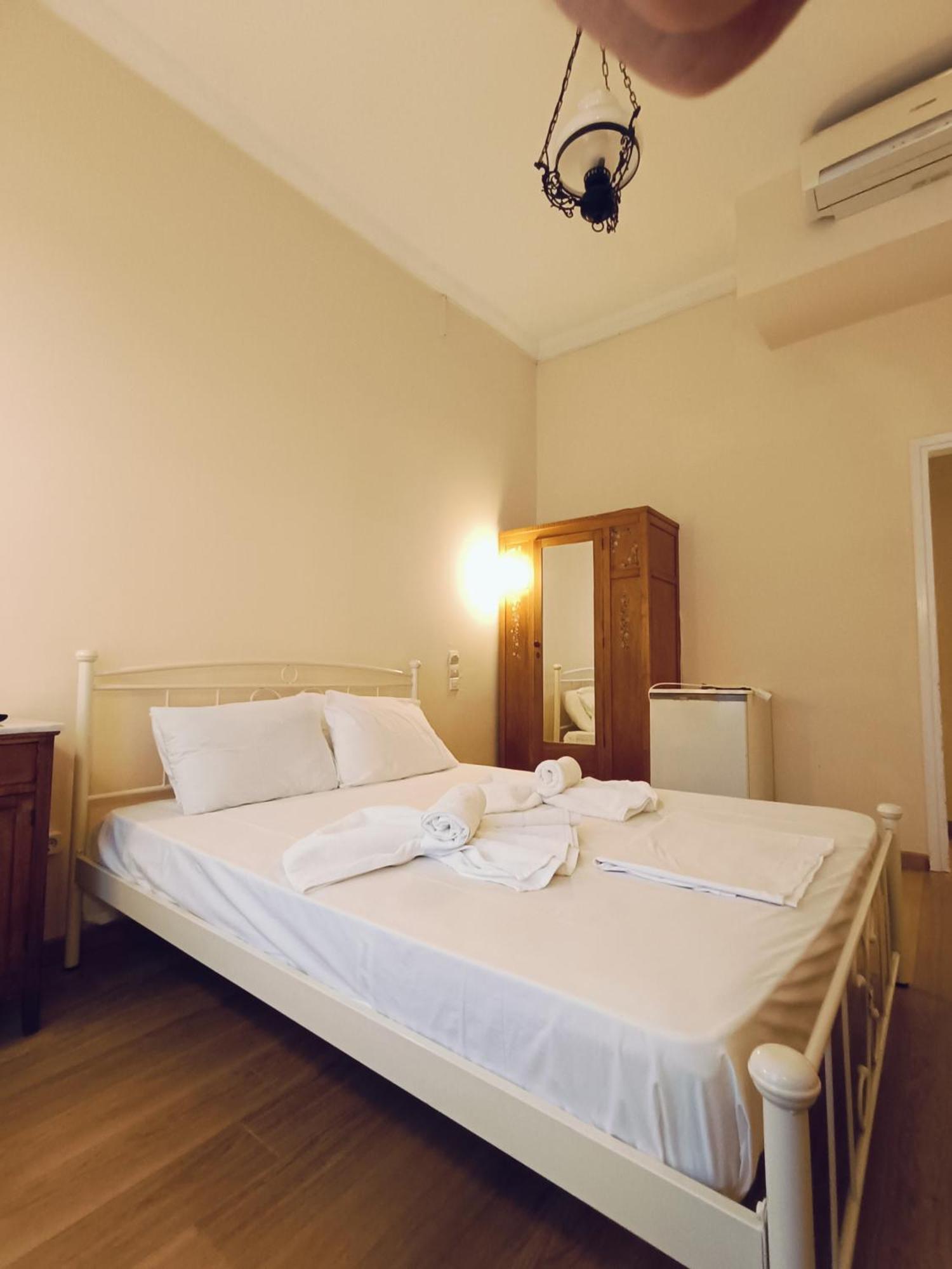 Anesis Hotel Loutra Edipsou  Eksteriør billede
