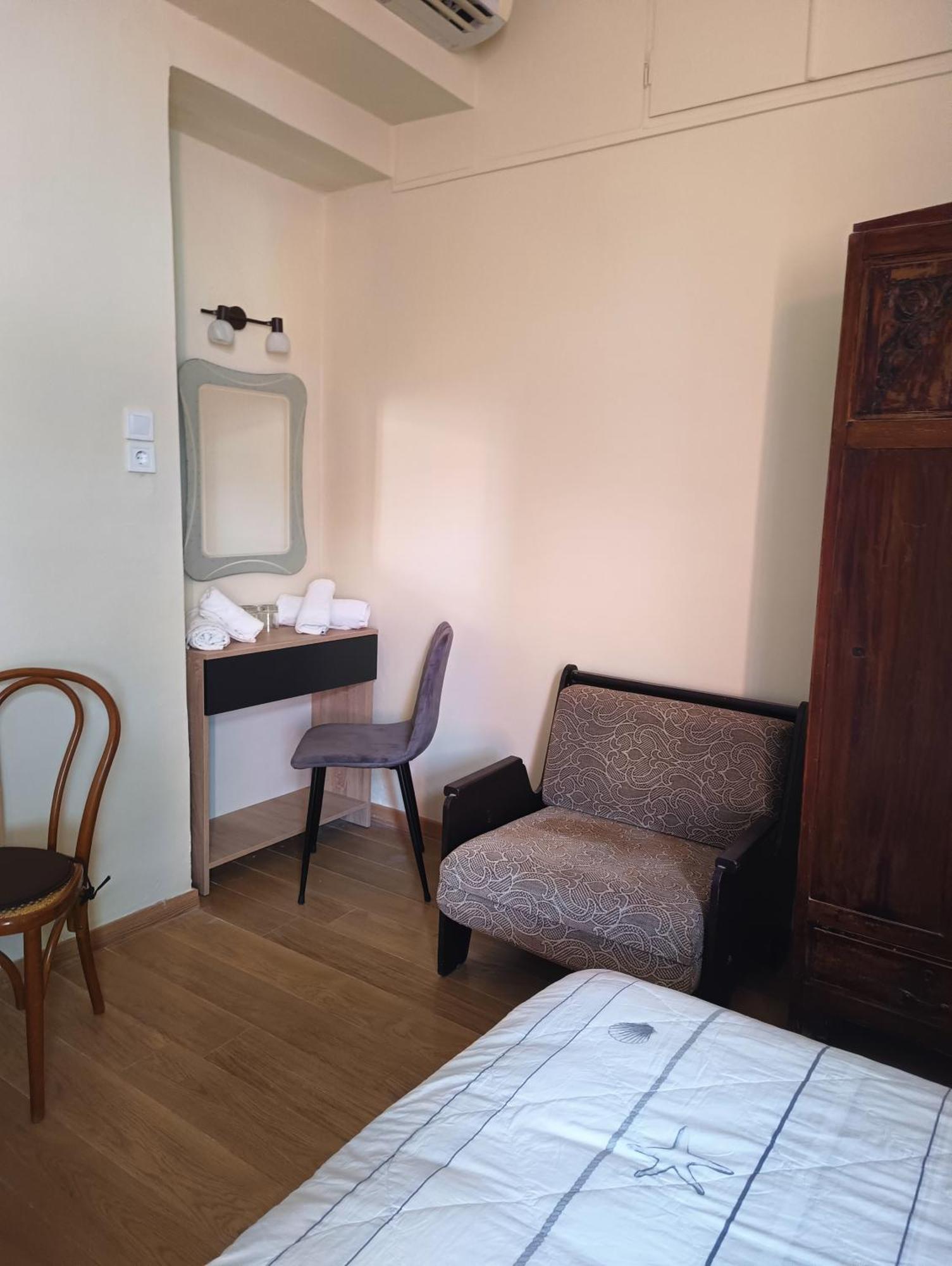 Anesis Hotel Loutra Edipsou  Eksteriør billede