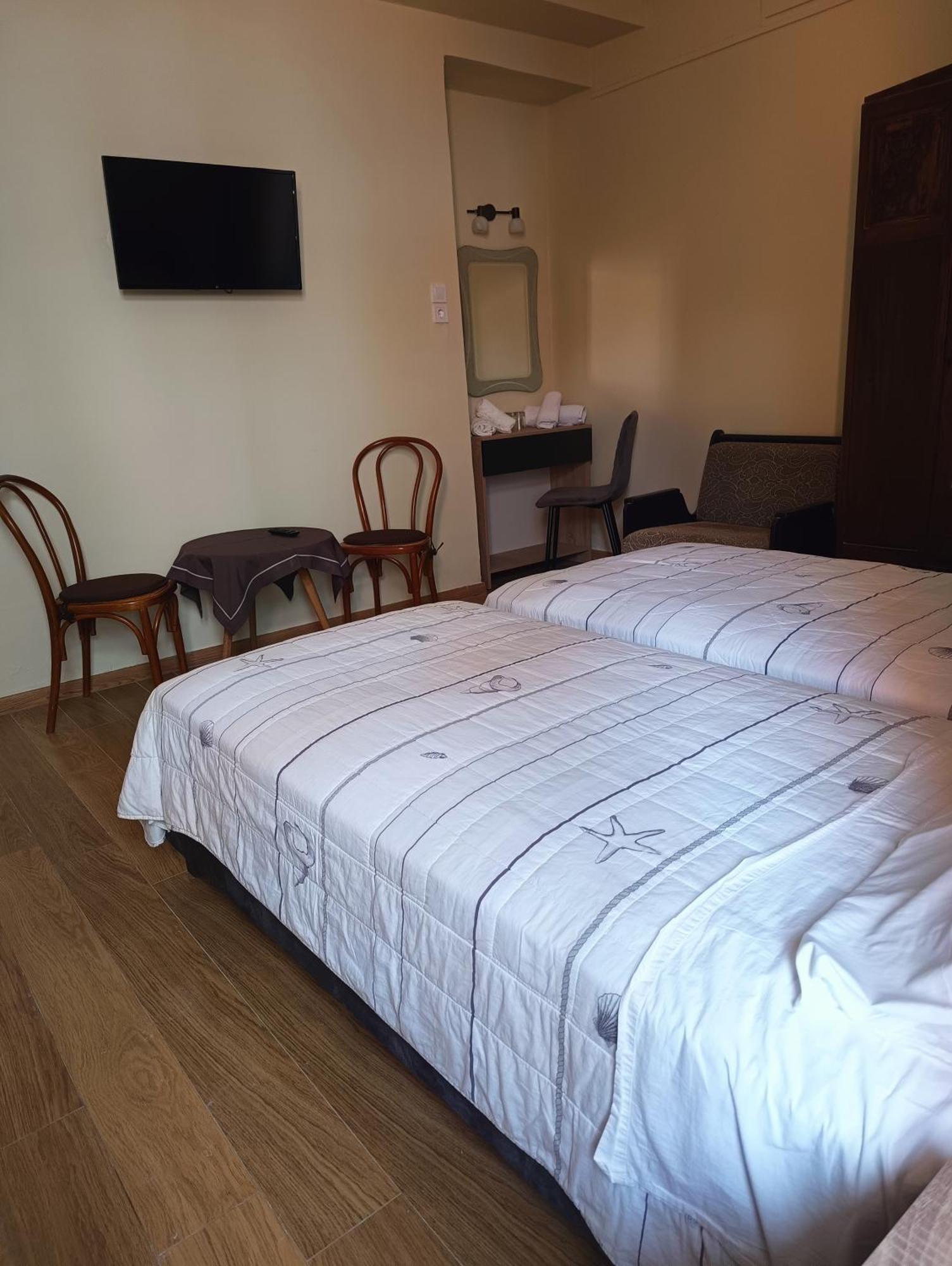Anesis Hotel Loutra Edipsou  Eksteriør billede