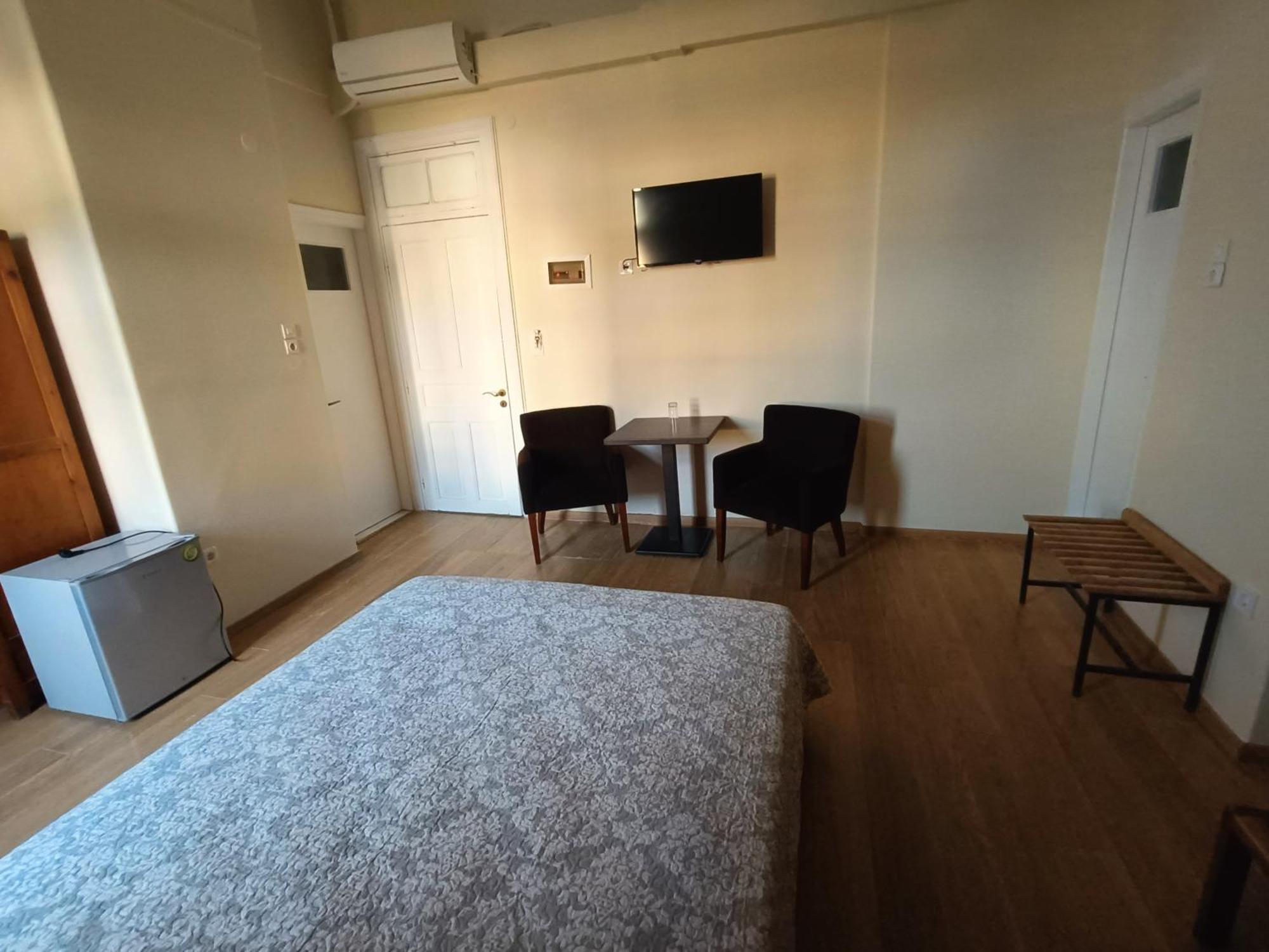 Anesis Hotel Loutra Edipsou  Eksteriør billede