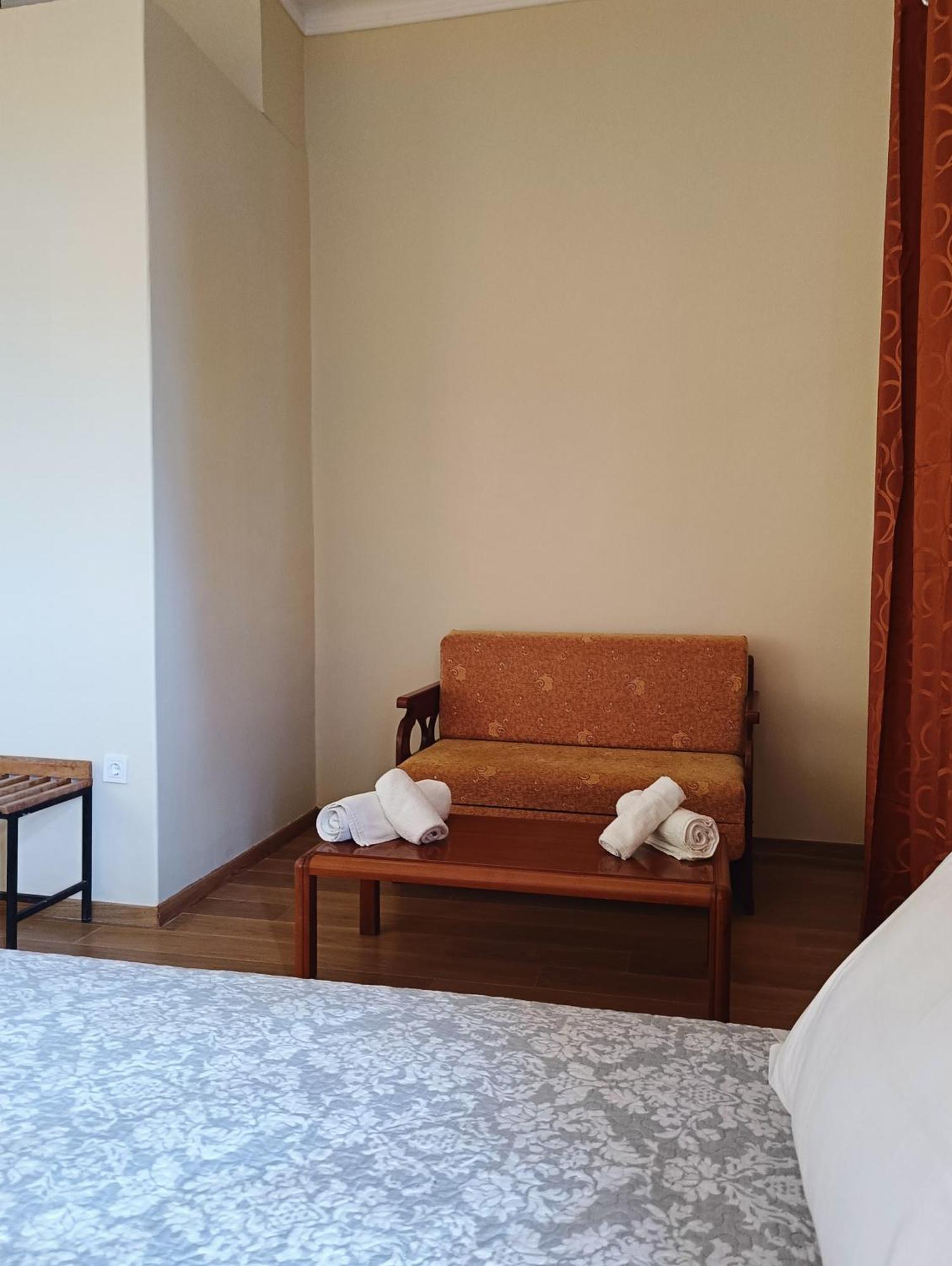 Anesis Hotel Loutra Edipsou  Eksteriør billede